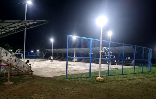 Erfolgreiche Umsetzung eines städtischen Projekts (Solar Street Lights) in Peru