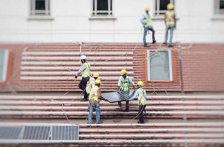 Wie wählen Sie kommerzielle Solarstrom lösungen?