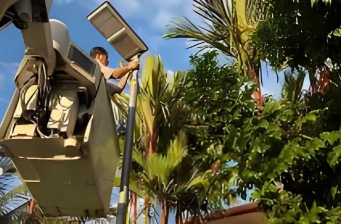 210 Sets All-in-One Solar-Straßenlaternen in Malaysia